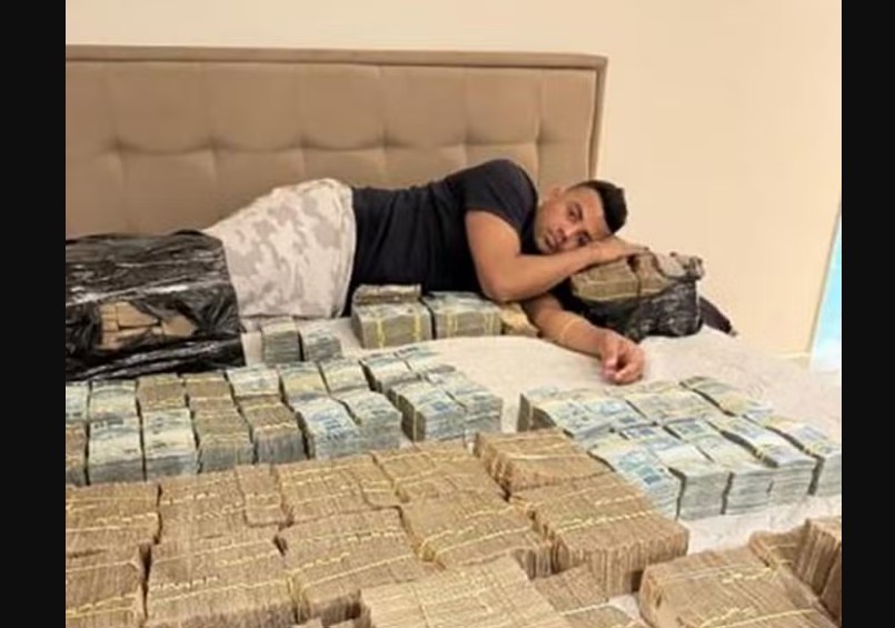 Ex-deputado TH Joias é acusado pelo MPF de ligação com o CV. Na foto, o dinheiro que seria do tráfico, que TH teria trocado por dólares 