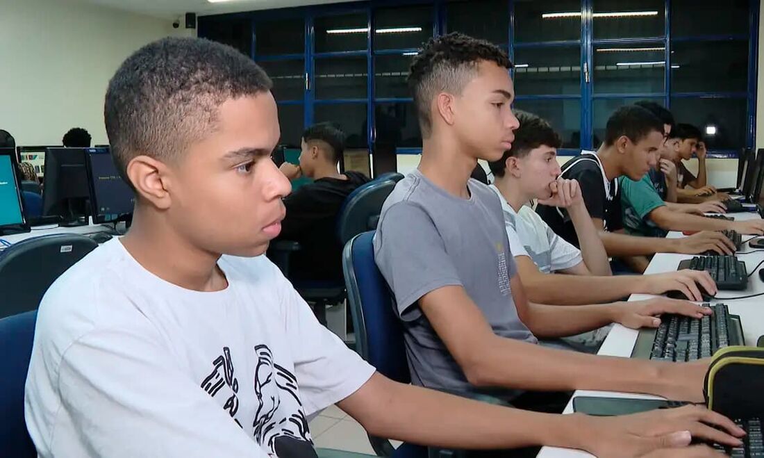 Unicef promove mais de 1 milhão de oportunidades para jovens no país