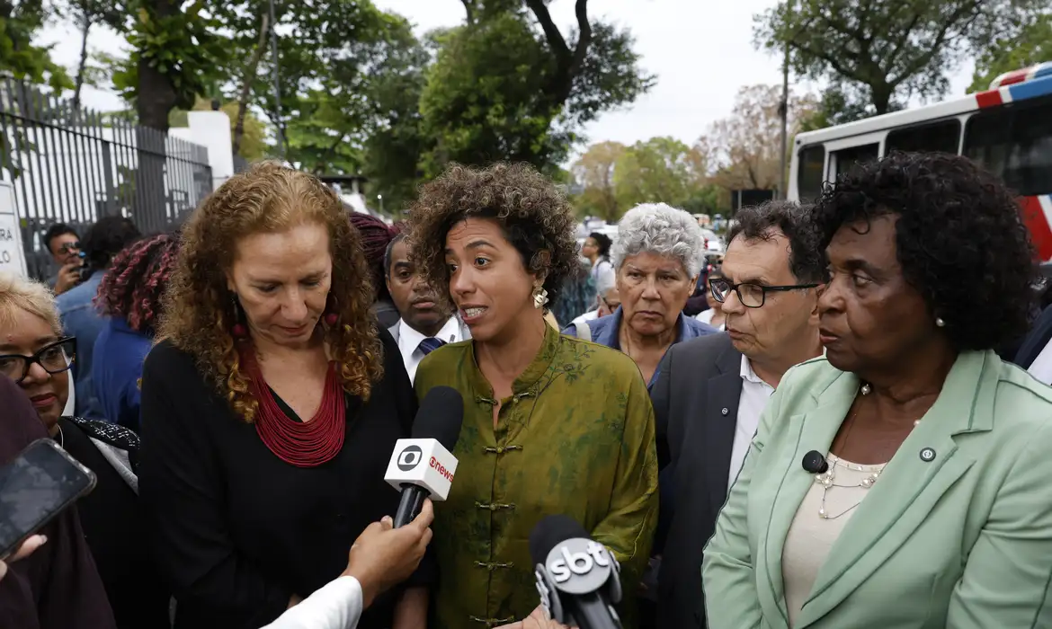 Deputada Talíria Petrone teve sua escolta retirada no sábado (13)