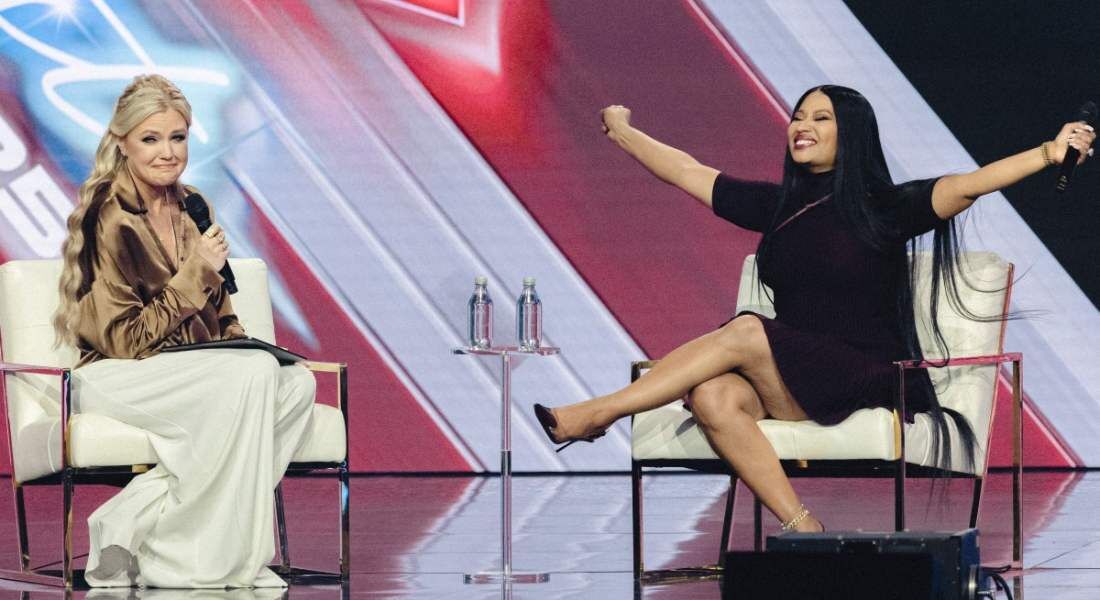 Nicki Minaj participou de evento promovido pela organização Turning Point USA