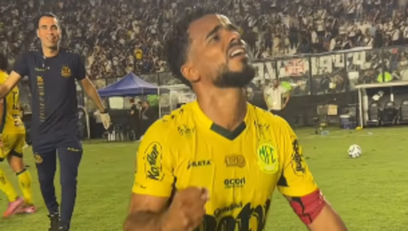 Danielzinho, capitão do Mirassol, celebra vaga direta na fase de grupos da Libertadores