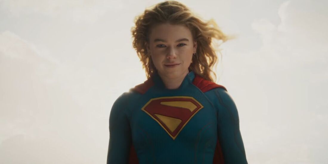 Trecho do primeiro trailer de ''Supergirl'' com destaque ao passado da personagem interpretada por Milly Alcock