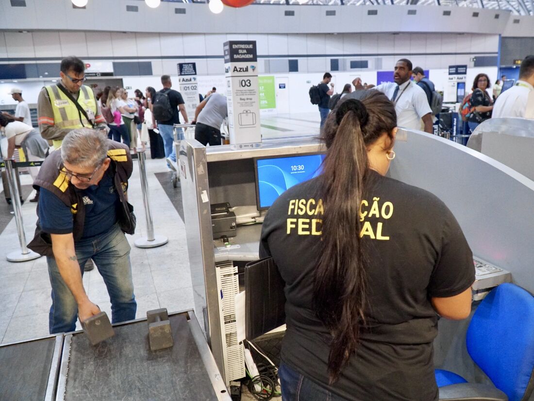 As balanças do Aeroporto Internacional do Recife/Guararapes  Gilberto Freyre passam por fiscalizações anuais
