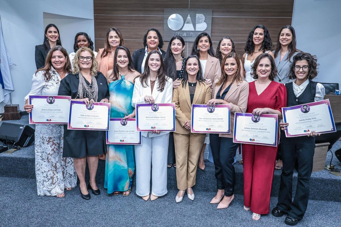 OAB-PE entrega Medalha do Mérito Heroínas de Tejucupapo 2025 para 12 mulheres pernambucanas