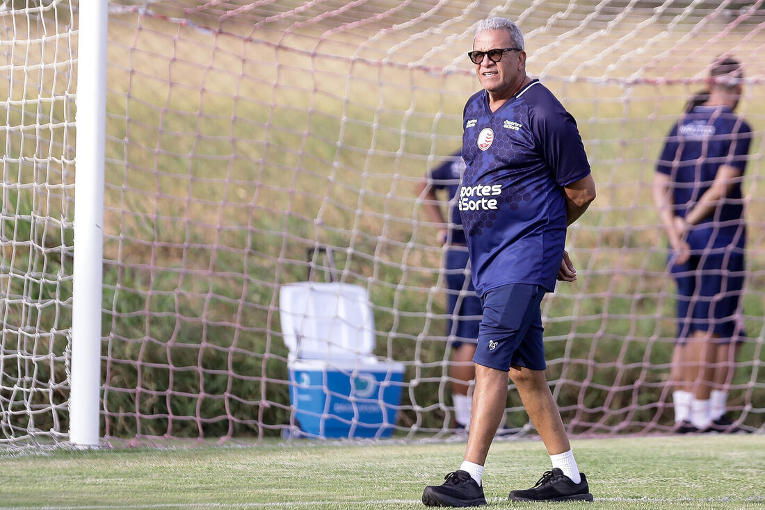 Hélio dos Anjos, técnico do Náutico