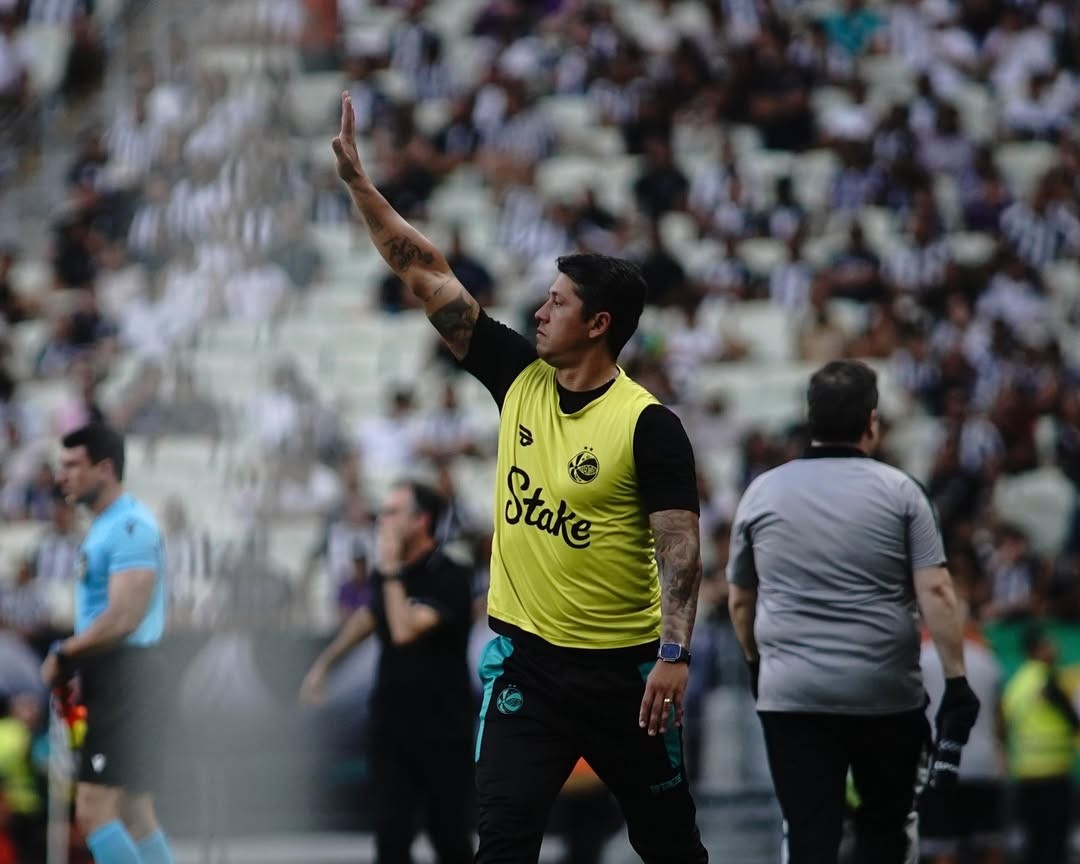 Thiago Carpini, o novo técnico do Fortaleza