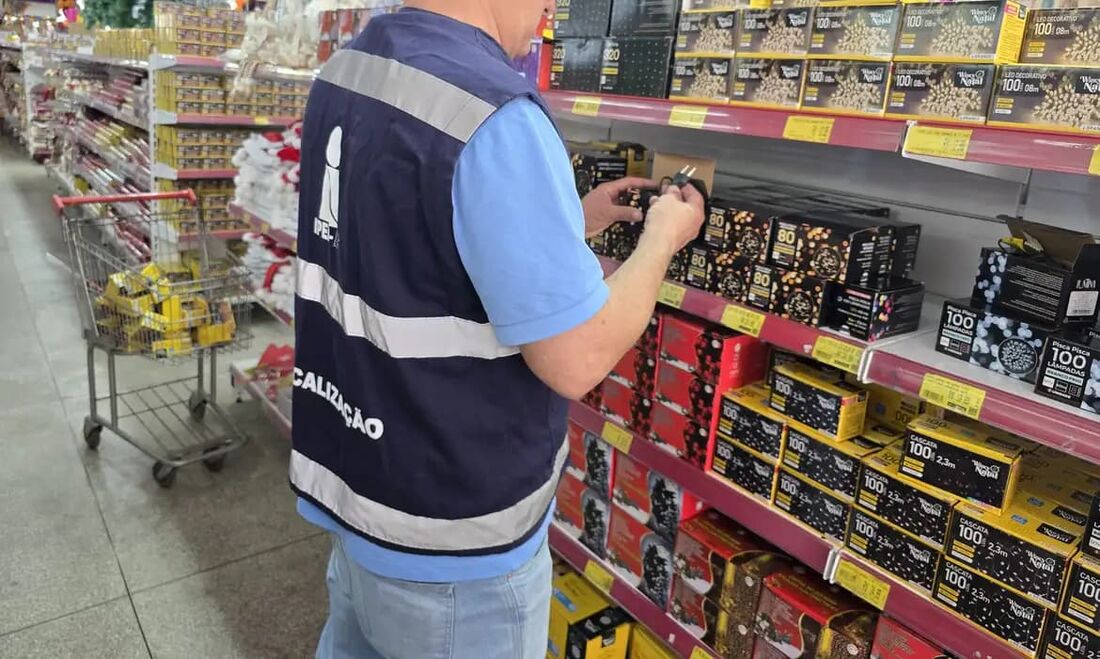 Inmetro flagra 90 mil produtos com irregularidades