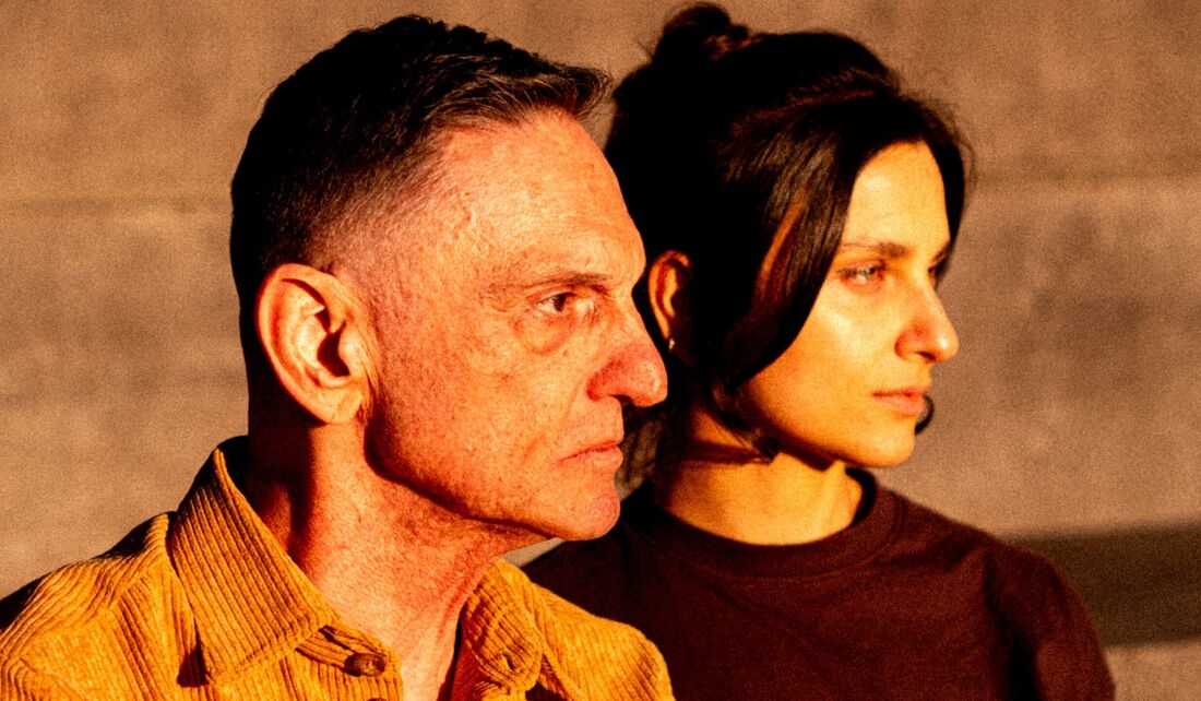 Paulo Miklos e Papisa