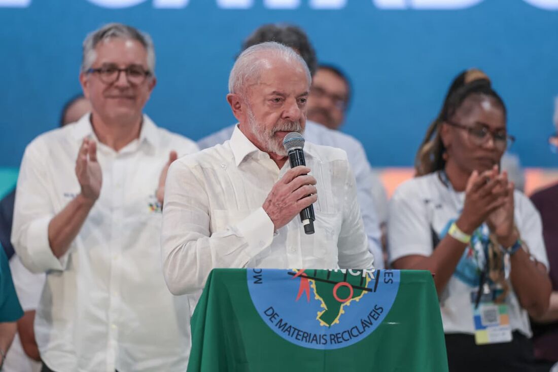 Presidente Lula participa do natal das Catadoras e visita a Expo Catadores 2025