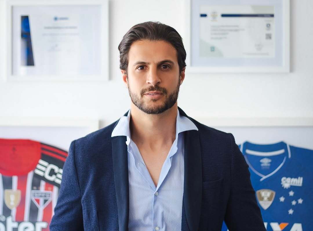 Hudson esteve no Criciúma na última temporada, onde atuou na área de gestão do futebol