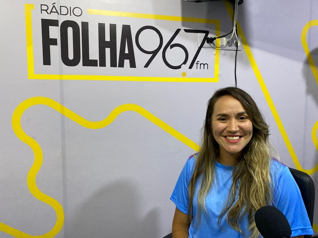 Dirigente da Ong Entreluz Social, Julia Pepe sobre Mega Bazar em apoio à campanha "Natal Entreluz"