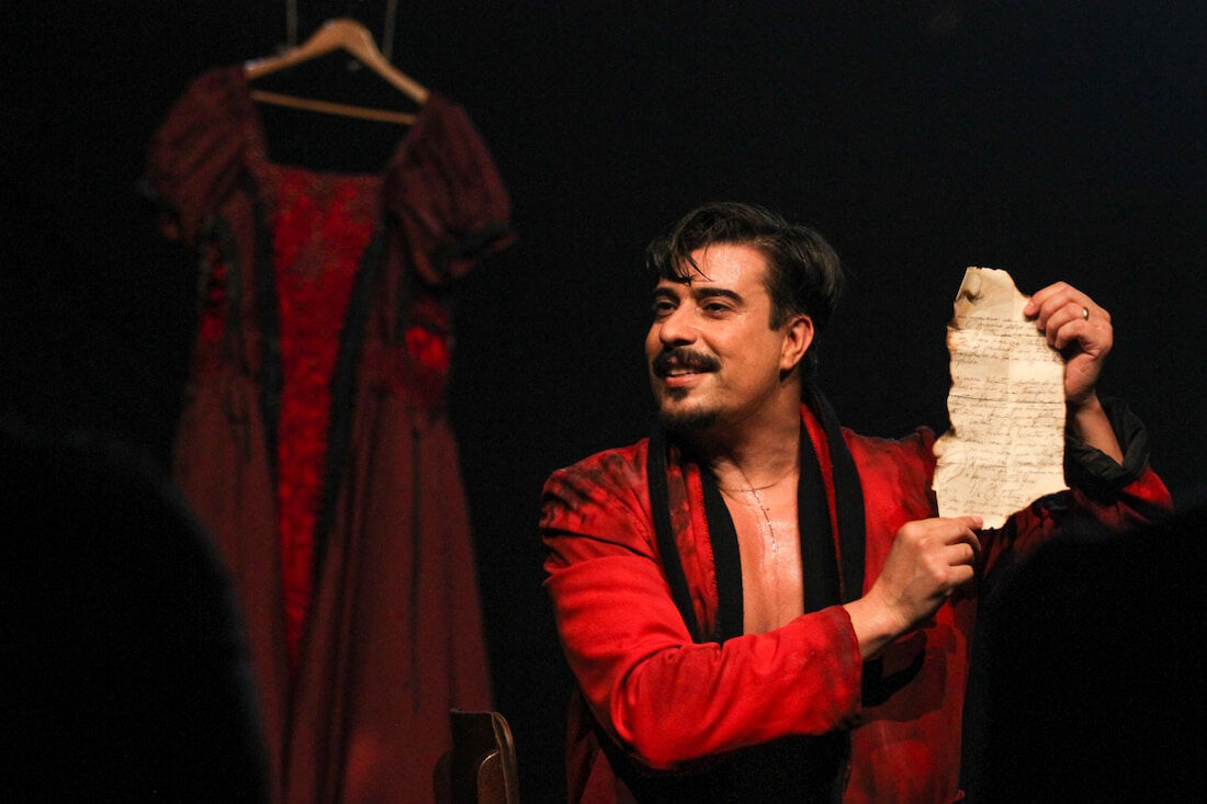 Em cena, Alexandre Guimarães mescla sua própria história com a de João Caetano