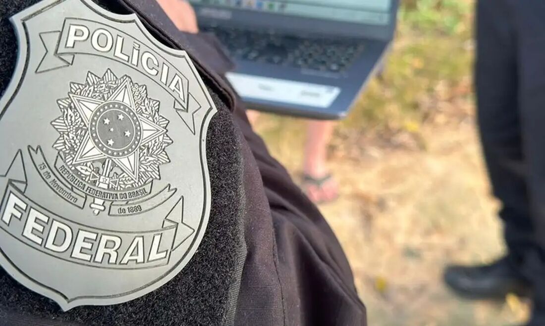 PF faz operação contra vazamento de fotos íntimas e abuso sexual