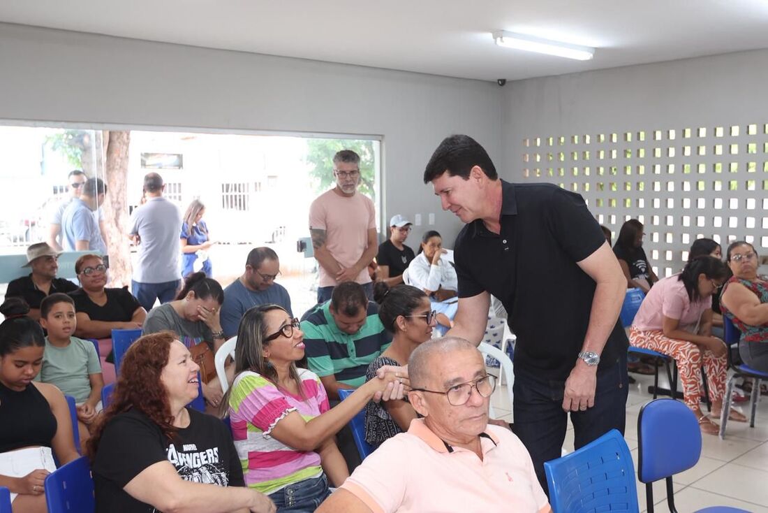 Simão Durando anuncia investimento de R$ 4 milhões na saúde de de Petrolina para o mês de dezembro