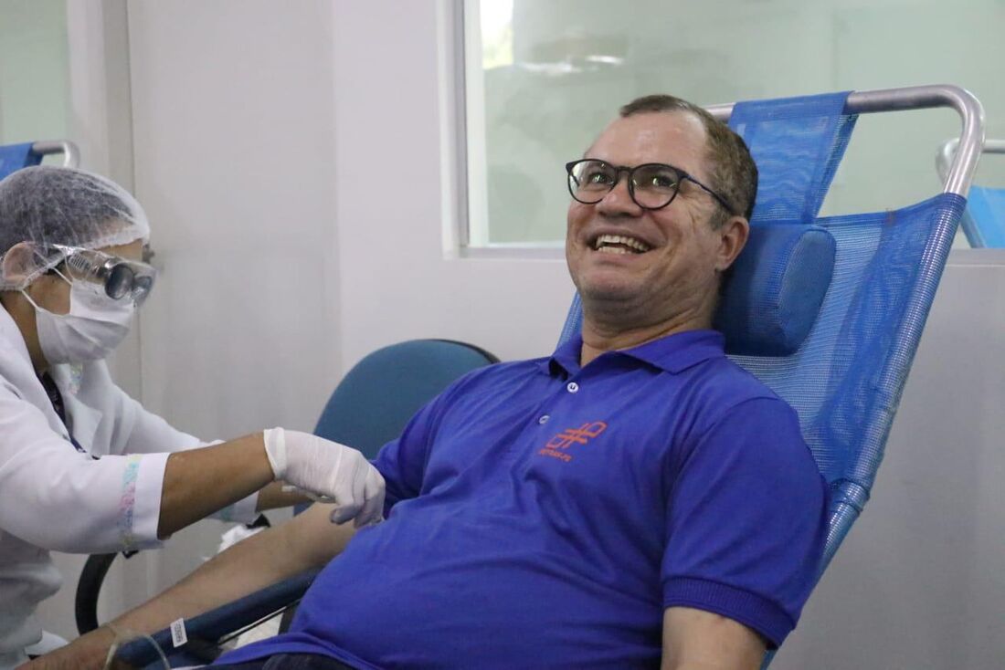 Ação também é aberta ao público que pode se dirigir ao setor e realizar a doação