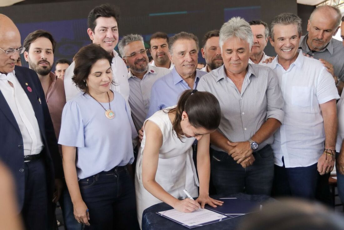 Priscila Krause elogiou estilo de liderança de Raquel