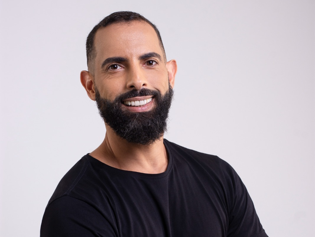 Felipe Pereira lança livro sobre como inserir pequenas empresas de forma estratégica no e-commerce