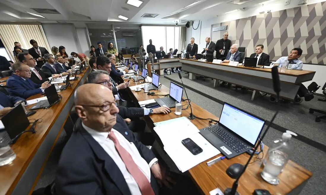 Votação do PL da Dosimetria na CCJ do Senado