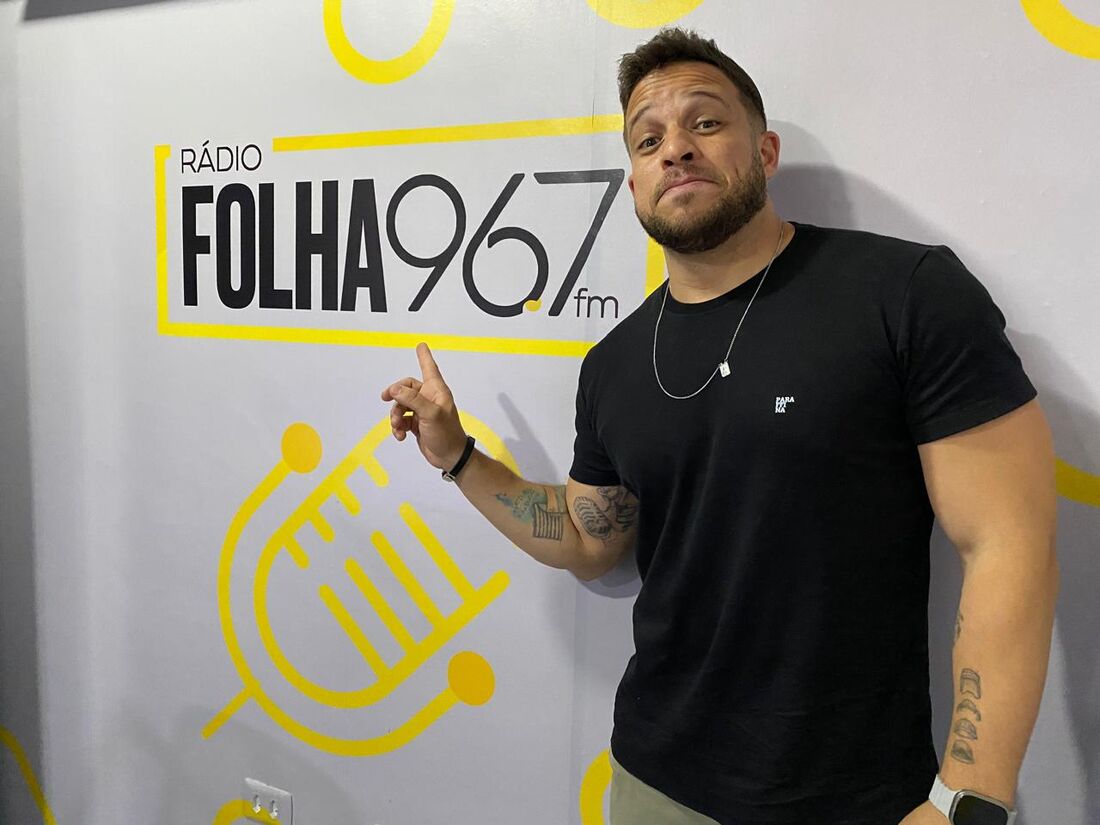 O humorista e ator recifense Flávio Andradde