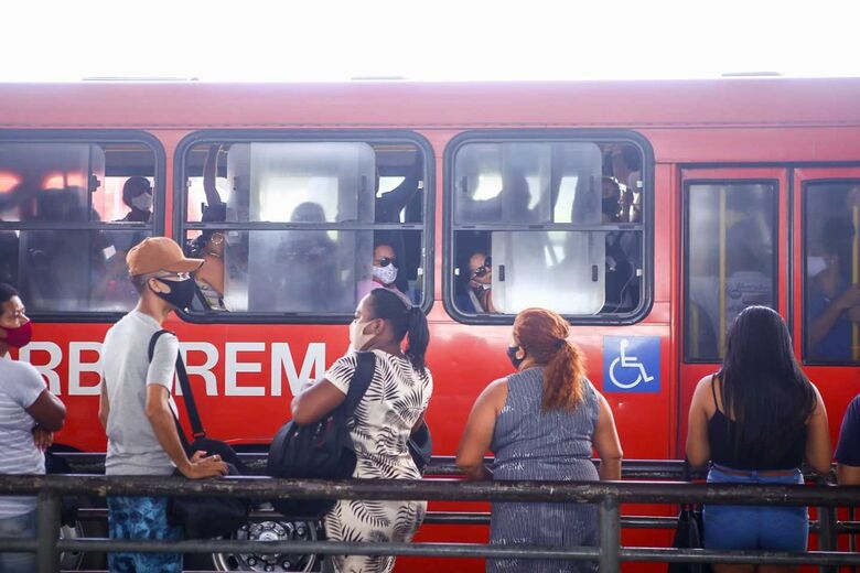 Movimentação Ti Joana Bezerra/ Fotos: Arthur de Souza/Folha de Pernambuco