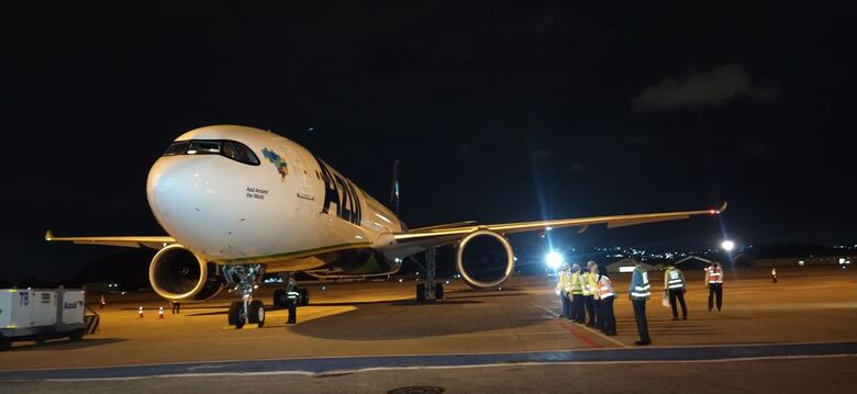 Avião partirá do Recife para a Índia para buscar a vacina (Foto: Divulgação/Azul)