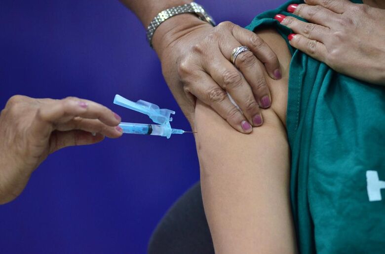 Pernambuco dá início a vacinação contra a Covid-19. Foto: Paullo Allmeida/Folha de Pernambuco