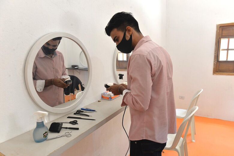 Serão diversos espaços com variadas opções de cursos - Foto: Rafael Furtado/Folha de Pernambuco