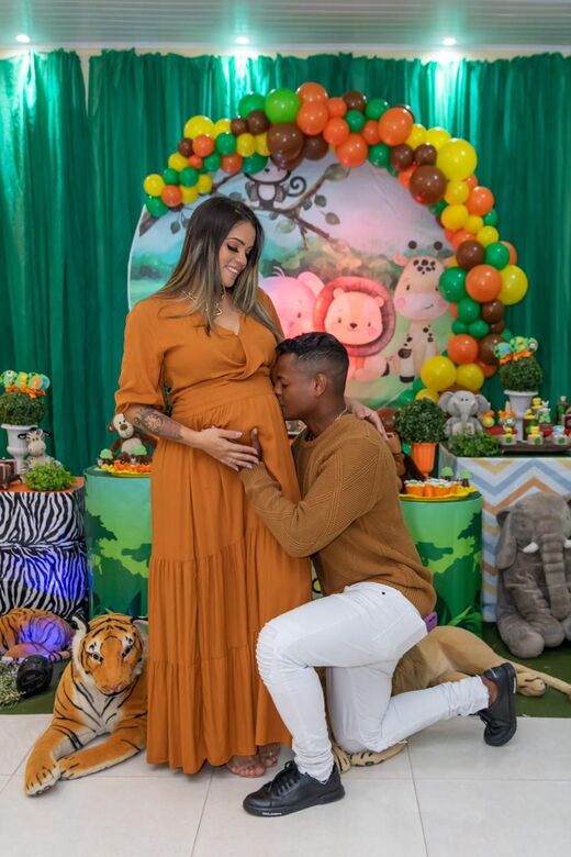 Sheldon e Rachel Barros, pais do Sheldon Jr. / Fotos: Divulgação