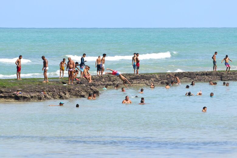 Praias do Recife neste domingo (4) |  Foto: Ed Machado/Folha de Pernambuco