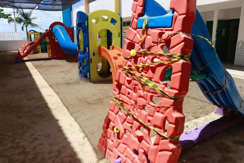 Volta às aulas presenciais no Dom, em Olinda (Foto: Arthur Mota/Folha de Pernambuco)