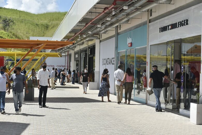 Recife Outlet, em Moreno | Rafael Furtado/Folha de Pernambuco