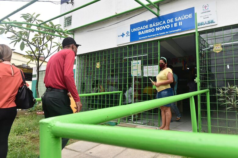 Camaragibe inicia vacinação contra Covid-19 à população geral de 40+/Fotos: Rafael Furtado/ Folha de Pernambuco
