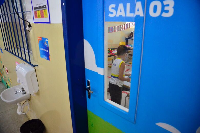 Volta às aulas na Educação Infantil do Recife (Foto: Arthur Mota/Folha de Pernambuco)