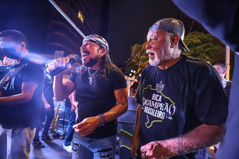 Chegada da delegação do Atlético-MG na Praça Sete, para festa com a torcida. Foto: Pedro Souza/Atlético