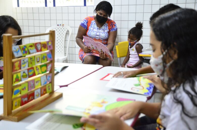 Escola Municipal Lutadores do Bem recebe vacinação itinerante infantil - Foto: Arthur Mota/Folha de Pernambuco