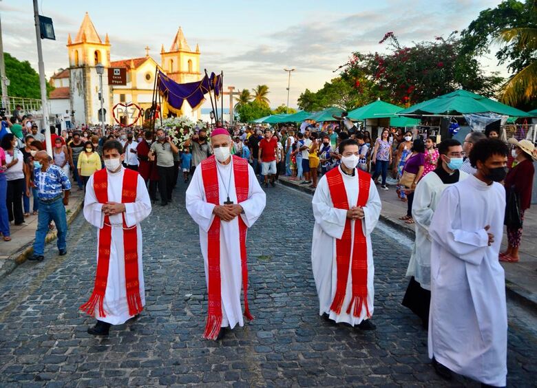 Ação litúrgica da Paixão do Senhor, realizada na igreja da Sé, em Olinda

Paullo Allmeida / Folha de Pernambuco