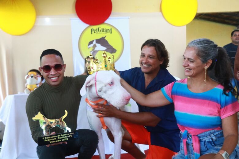  A cadela Olinda, da raça dogue alemão, foi a campeã do concurso - Foto: Arthur de Souza/Folha de Pernambuco 