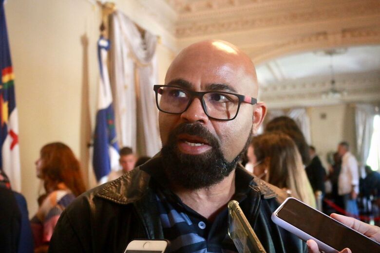 ntônio Crioulo, coordenador de Articulação Nacional das Comunidades Quilombolas - FOTO: Melissa Fernandes // Folha de Pernambuco