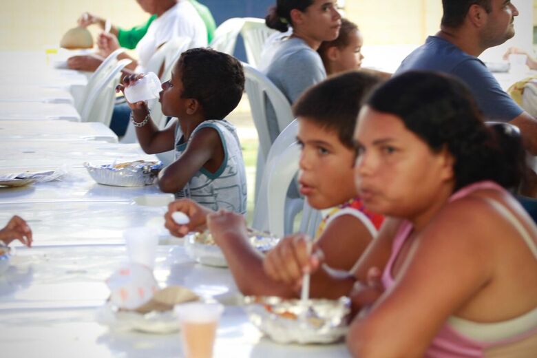 Abrigo na Escola de Referencia em Ensino Médio Saturnino de Brito. Foto: Melissa Fernandes/ Folha de Pernambuco