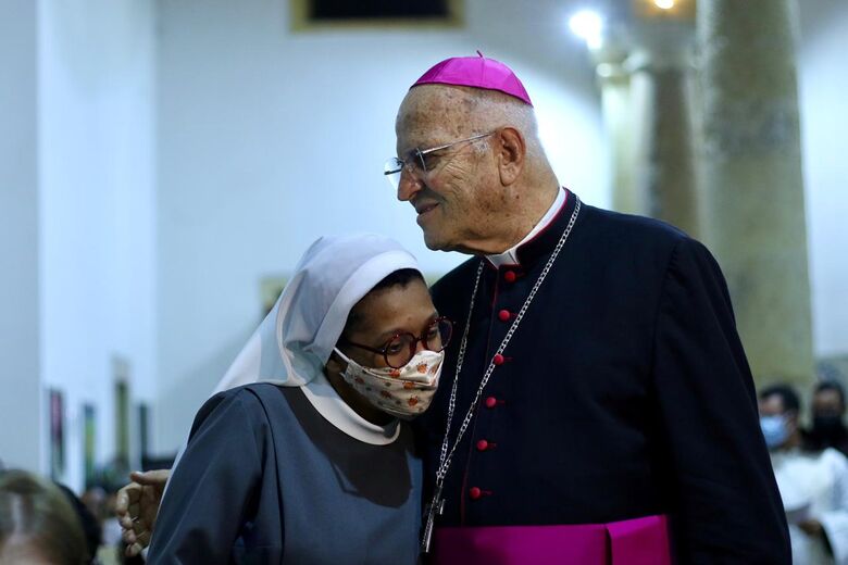 Celebração dos 75 anos de Dom Fernando Saburido. Foto: Ed Machado/Folha de Pernambuco