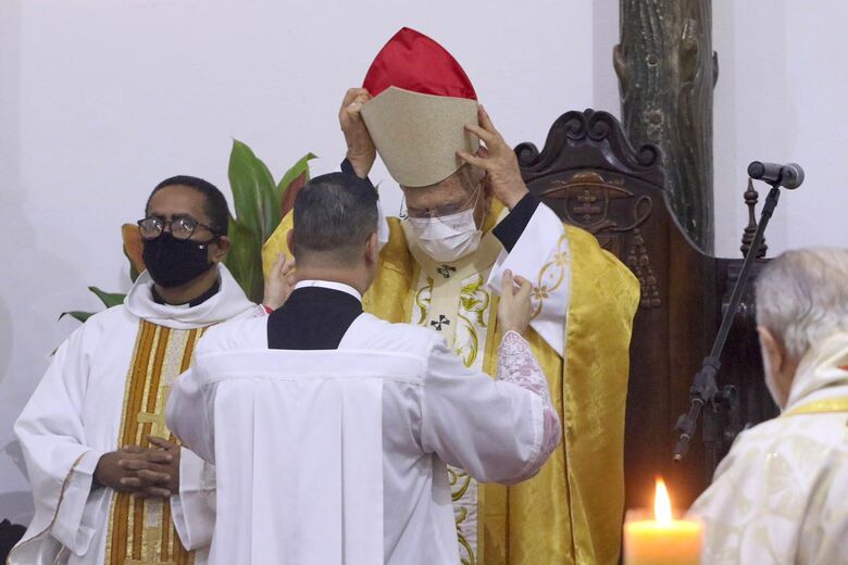 Celebração dos 75 anos de Dom Fernando Saburido. Foto: Ed Machado/Folha de Pernambuco