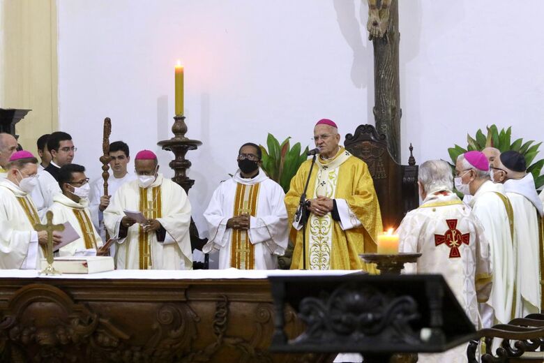 Celebração dos 75 anos de Dom Fernando Saburido. Foto: Ed Machado/Folha de Pernambuco