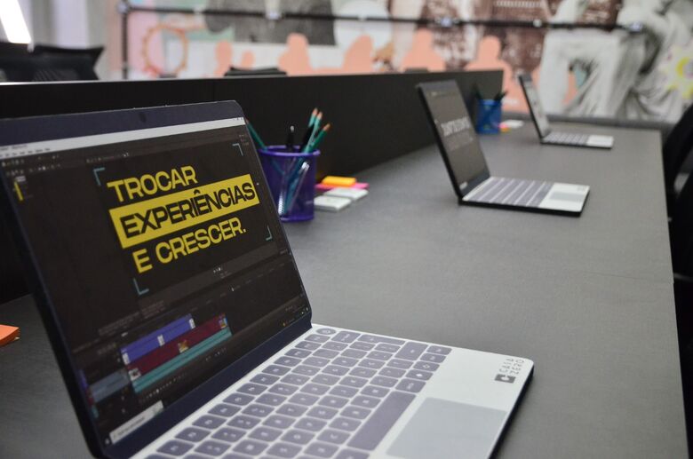 Casa Zero: primeiro shopping sociocultural do Brasil movimenta Rua do Bom Jesus, no Recife. Foto: Arthur Mota/ Folha de Pernambuco