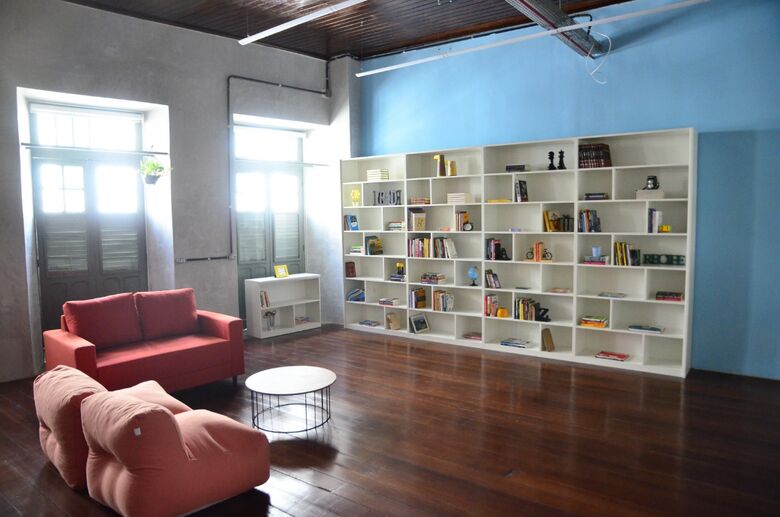 Casa Zero: primeiro shopping sociocultural do Brasil movimenta Rua do Bom Jesus, no Recife. Foto: Arthur Mota/ Folha de Pernambuco