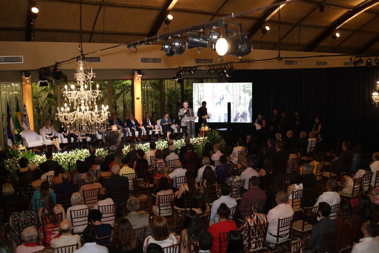 Nova diretoria é composta por auditores fiscais e julgadores tributários da
Secretaria da Fazenda de Pernambuco. Crédito: Henrique Santos/Divulgação. 