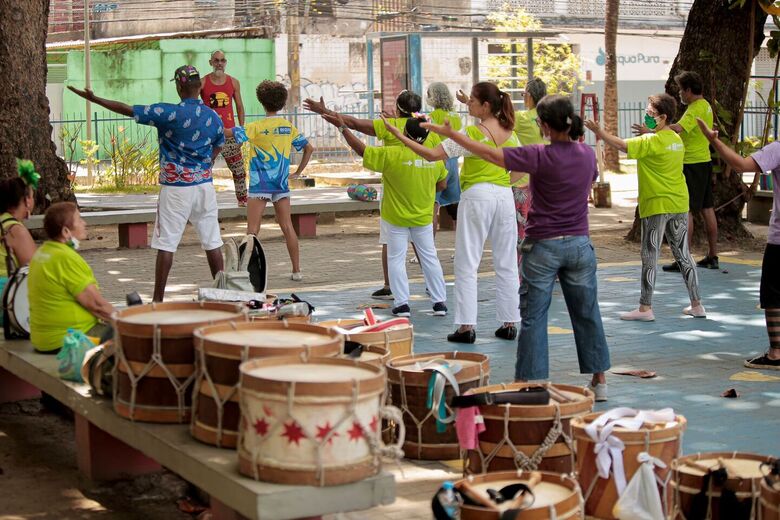 A iniciativa, aberta ao público, faz alusão à campanha do Janeiro Branco. Foto: Alexandre Aroeira / Folha de Pernambuco