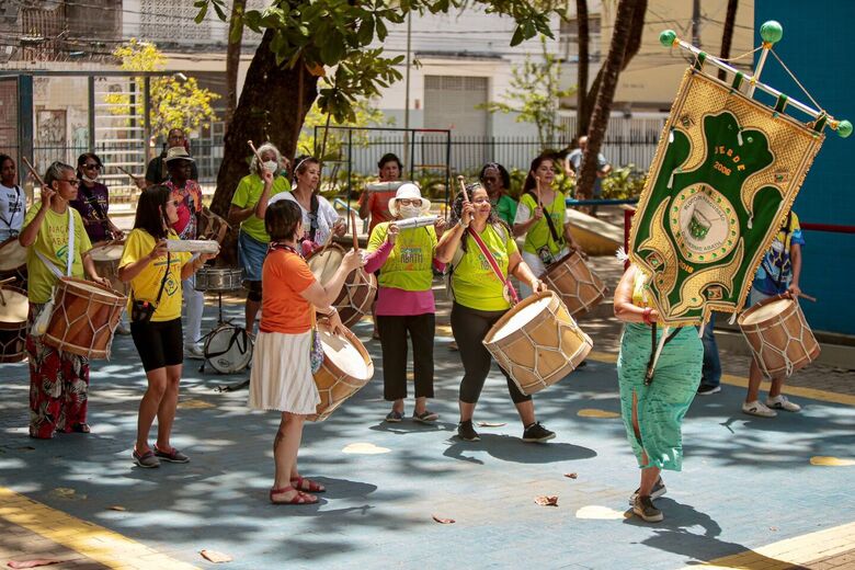 A iniciativa, aberta ao público, faz alusão à campanha do Janeiro Branco. Foto: Alexandre Aroeira / Folha de Pernambuco