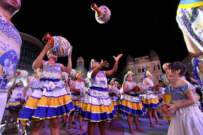 Tumaraca - Encontro das Nações de Maracatu, no Marco Zero | Foto: Ed Machado/Folha de Pernambuco