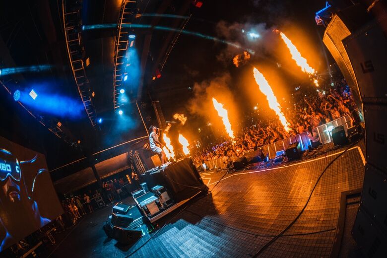 Dennis DJ no Pega Vareta | Foto: Divulgação