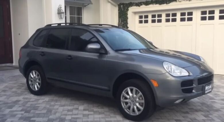 Porsche Cayenne 2006 (Foto: Reprodução/ Youtube)